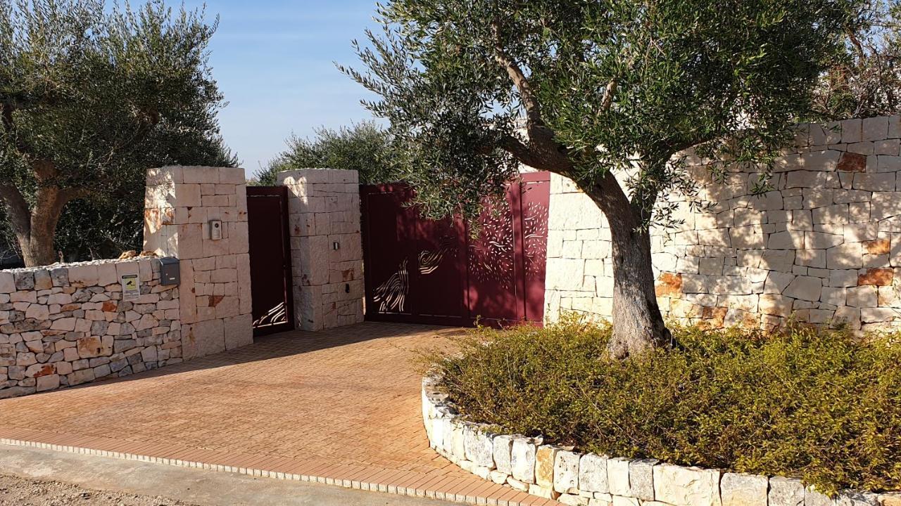 Tra Gli Ulivi Villa Putignano Bagian luar foto