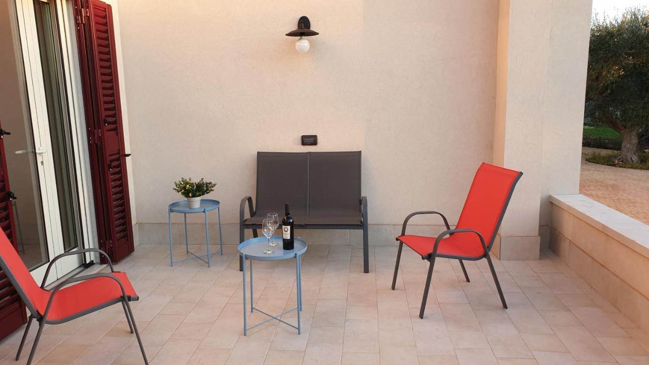 Tra Gli Ulivi Villa Putignano Bagian luar foto